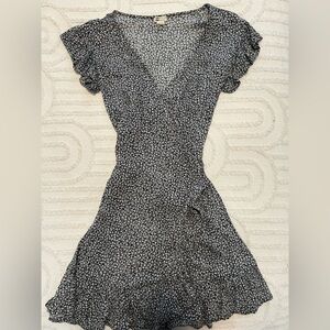 Billabong Floral Black and White Dress